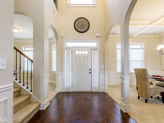 4th image of this home