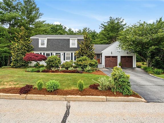 5th image of 8 Pineridge Dr
