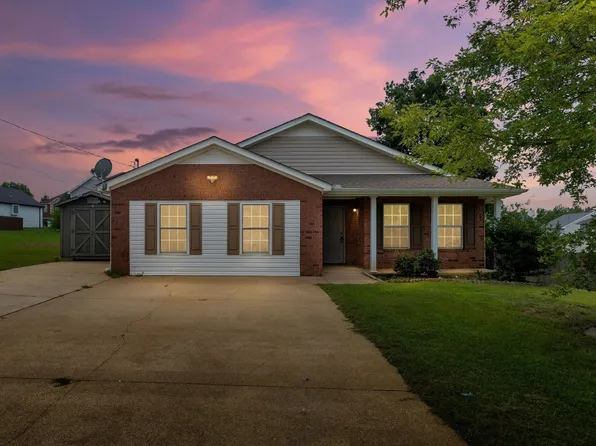 1610 Jo Ann Dr, La Vergne, TN 37086