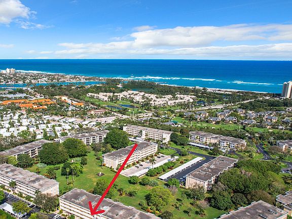 2nd image of 300 N Highway A1a #302m