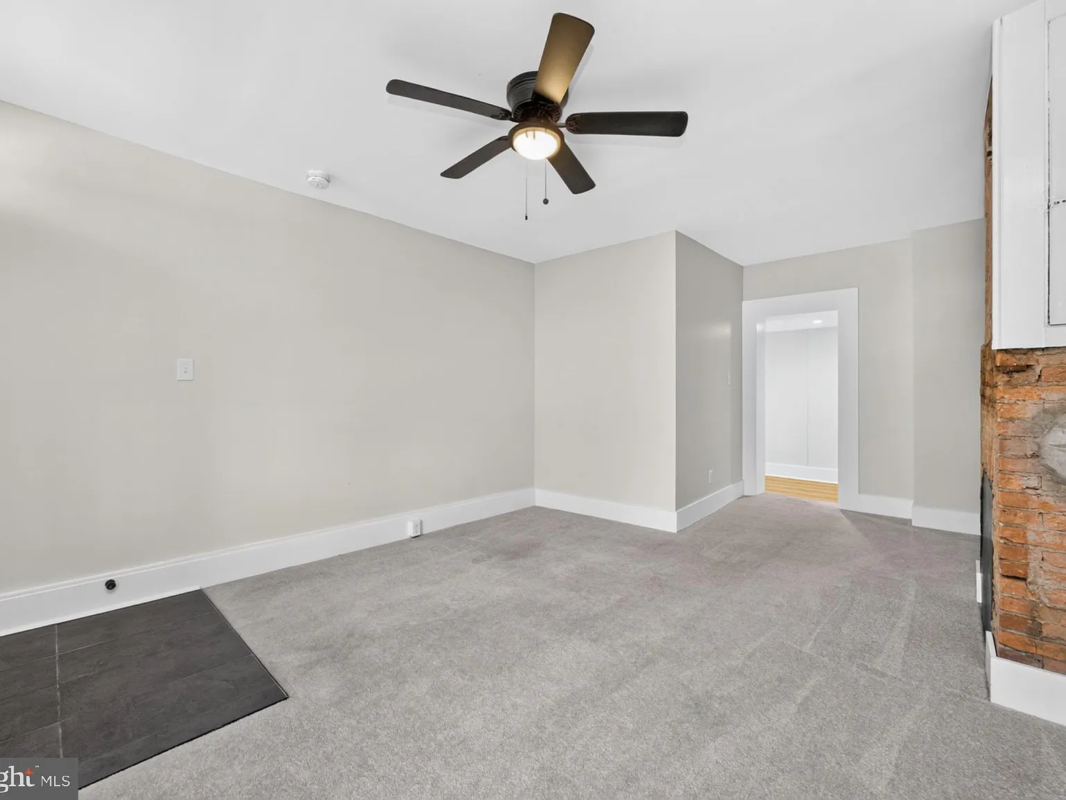 1 bed, 1.0 bath, 1050 sqft, $1,695 — Photo 4