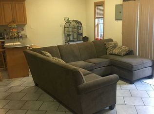679 Market St, Newark, NJ 07105