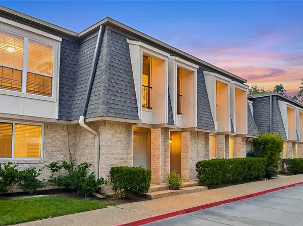 12633 Memorial Dr APT 202, Houston, TX 77024