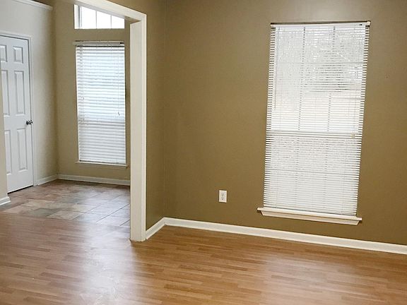 5th image of 8713 Woodhill Manor Ct