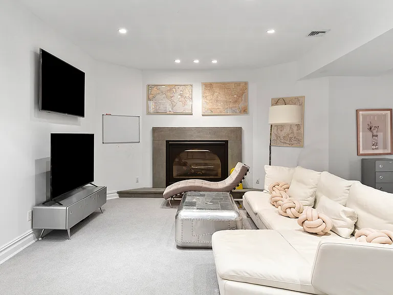 14 Swans Neck Ln — Photo 14