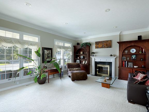 3rd image of 8337 Wallinwood Springs Dr #64