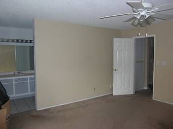 2nd image of 31011 Everett Ct APT 11