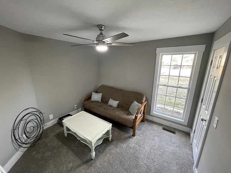 116 Cora St — Photo 12
