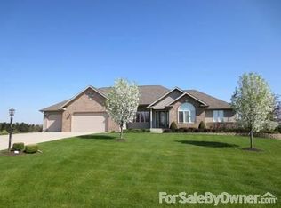 127 Rillstone Dr, Kouts, IN 46347