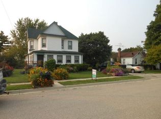 203 E Main St, Barneveld, WI 53507