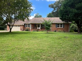 805 Winthrope Dr, Virginia Beach, VA 23452
