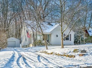 2066 27th St, Cuyahoga Falls, OH 44223