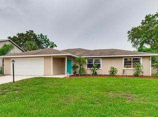 826 NE Vanda Terrado, Jensen Beach, FL 34957