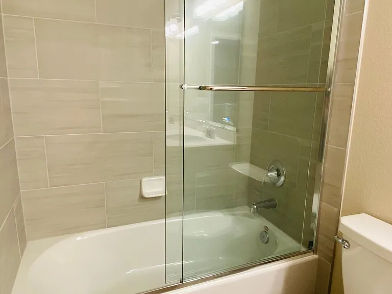 Bathroom #2 Bathtub with Glass Doors