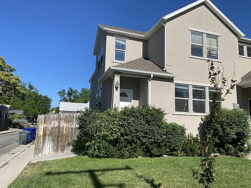 1st image of 659-500 East St
