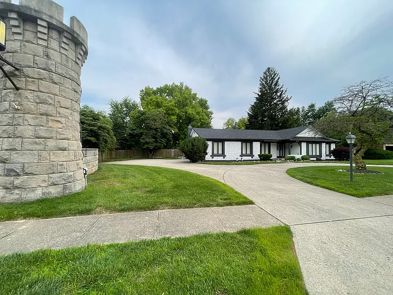 4719 Brookshire Pkwy — Photo 5