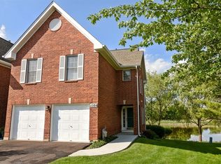1584 W Ethans Glen Dr, Palatine, IL 60067