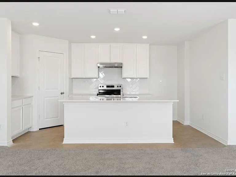 4770 Pico Pico St — Photo 10