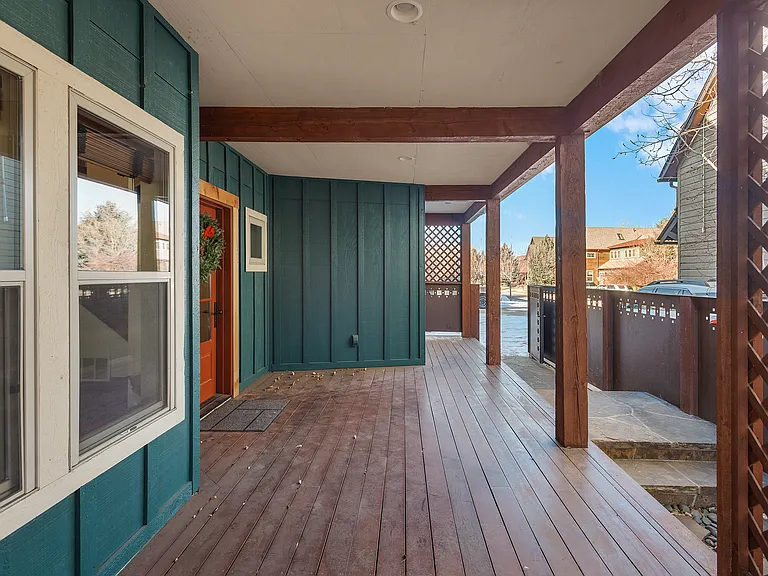 225 Juniper Ct — Photo 29