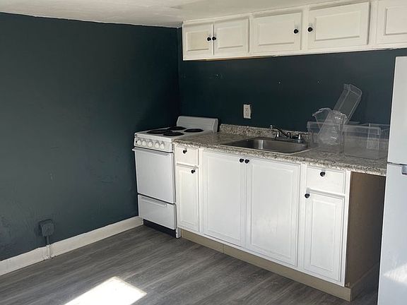 3rd image of 117 S Grandview Ave APT 1