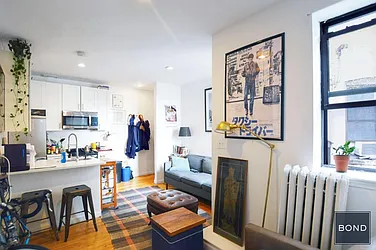 Rented by Bond New York