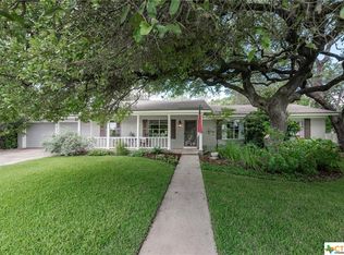 513 Oakwood Blvd, New Braunfels, TX 78130