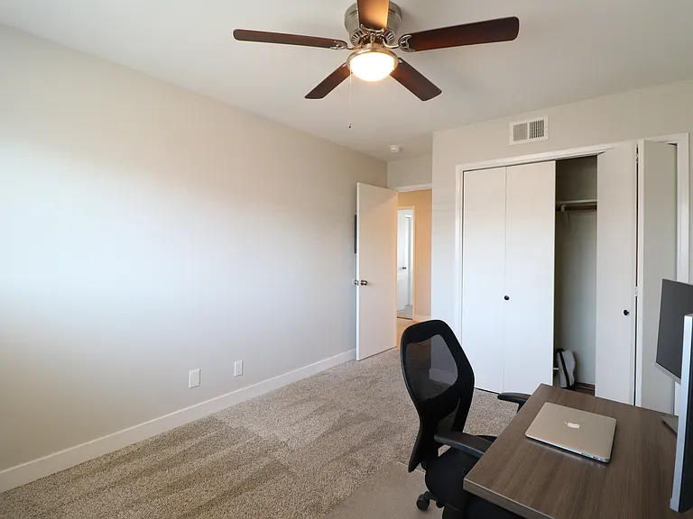 586 Poppy Ln — Photo 23