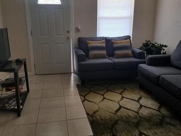2nd image of 3570 48th St