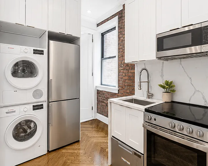 5 Jones St #3 — Photo 4