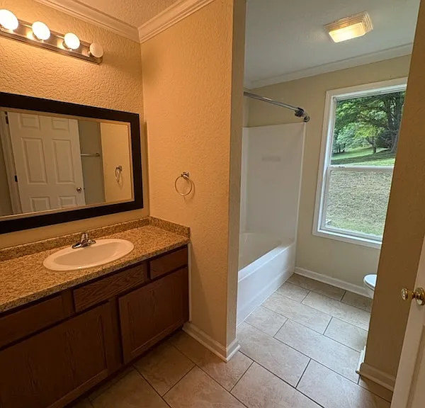 101 Imperial Dr — Photo 12