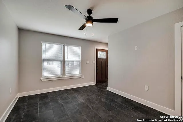 349 Will Rogers Dr #B — Photo 12