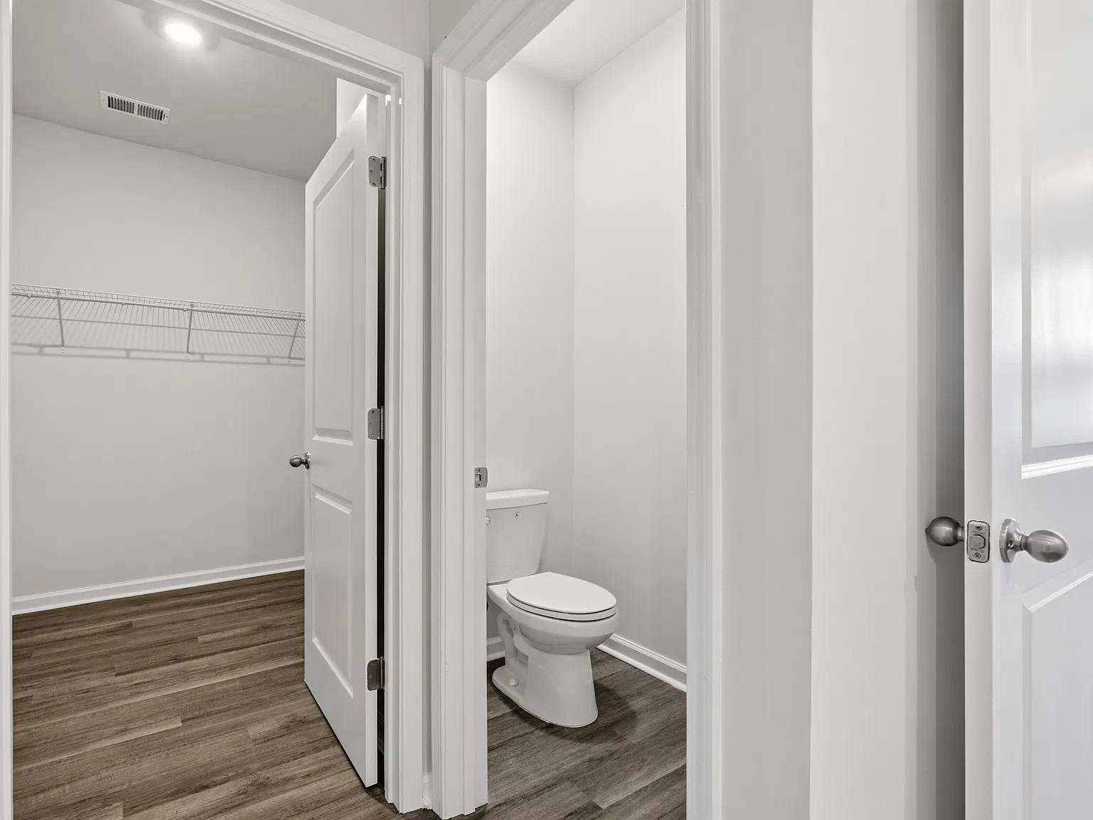 4 bed, 1600 sqft, $2,400 — Photo 3