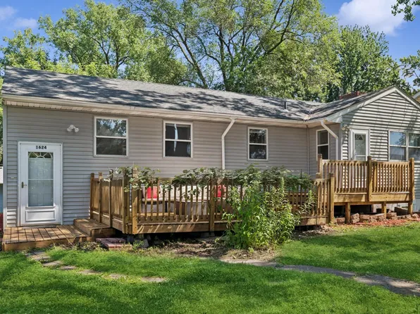 1624 Old Hudson Rd, Saint Paul, MN 55106