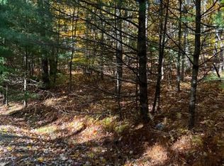 106 Kinsale Ln, Dingmans Ferry, PA 18328