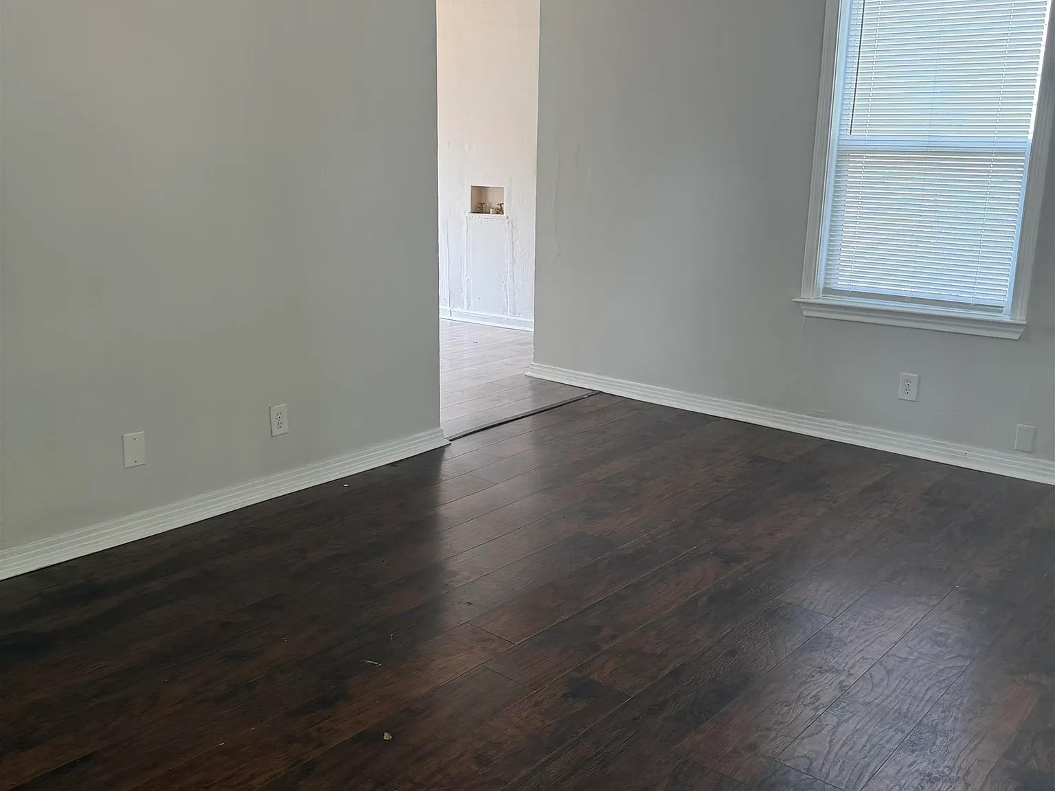 2 bed, 1.0 bath, 768 sqft, $1,025 — Photo 3
