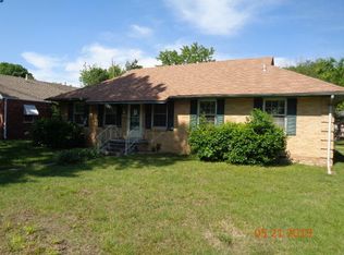 400 E St, Miami, OK 74354