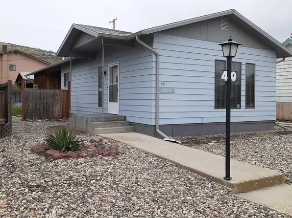 40 E Madison St, Huntington, OR 97907