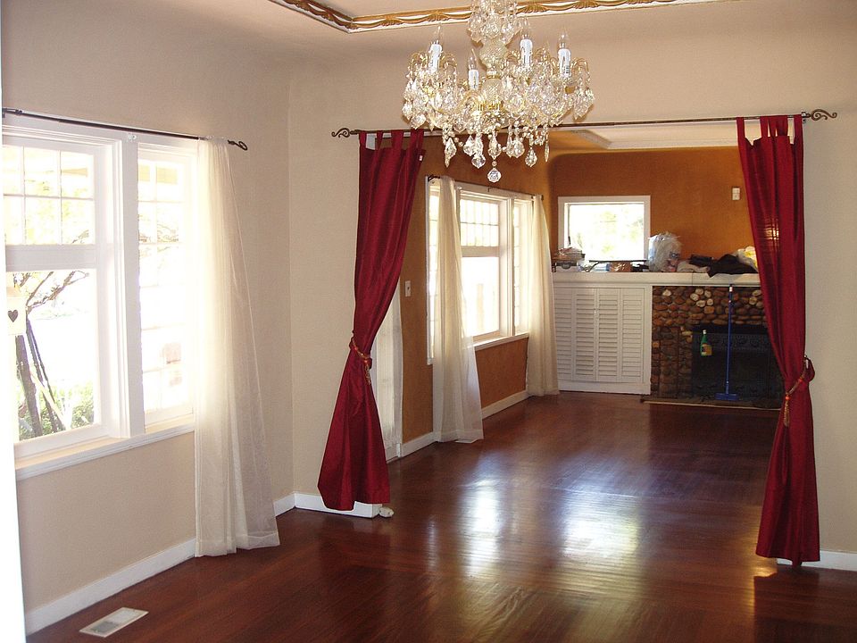 Dining / Living Rooms