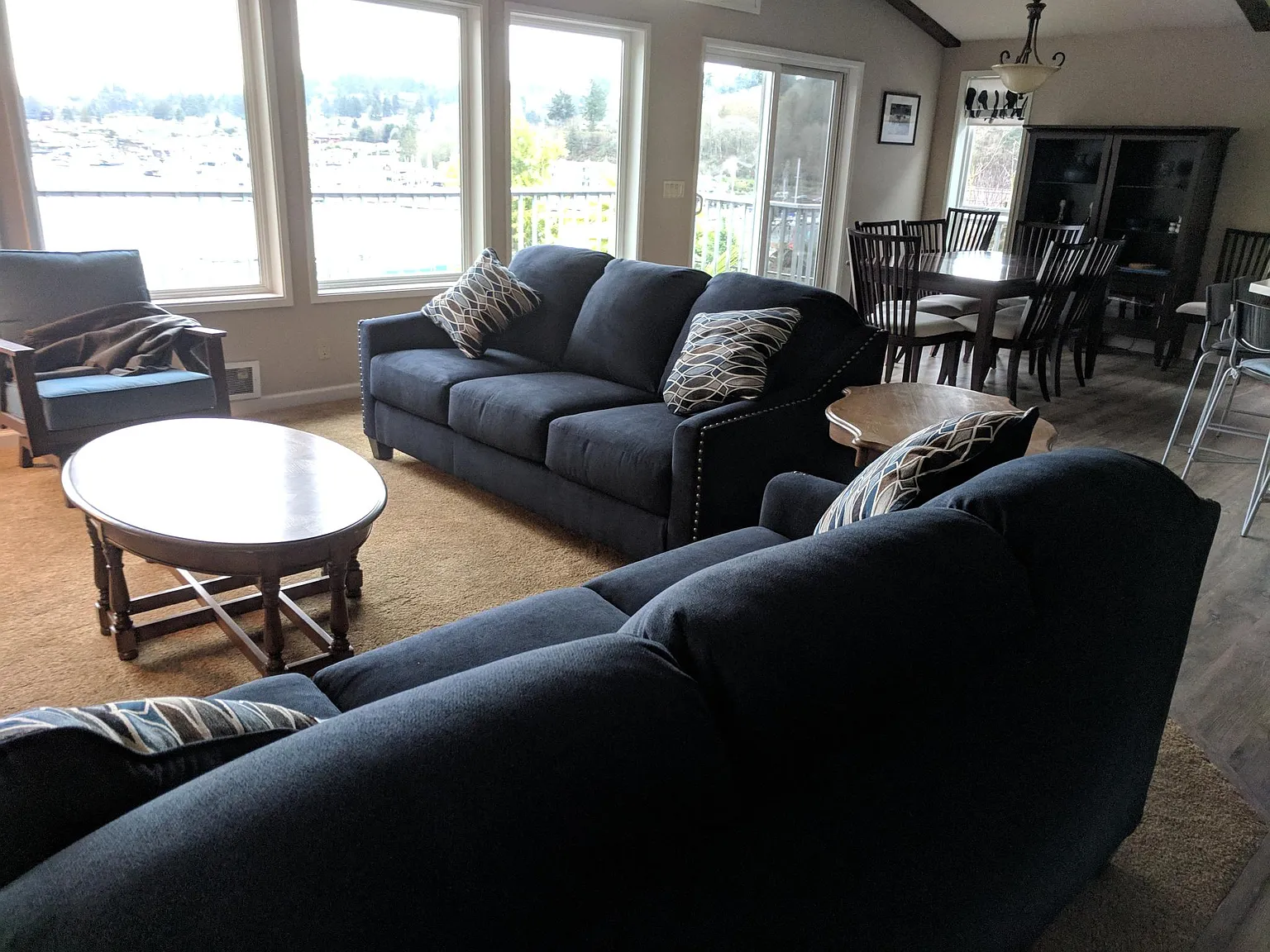 3 bed, 2528 sqft, $4,850 — Photo 4