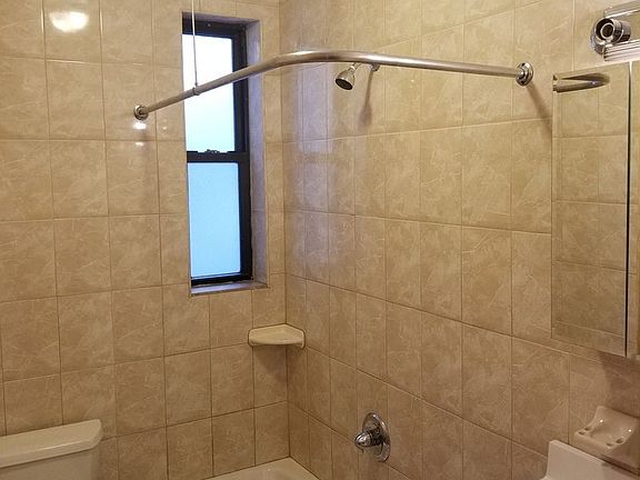4th image of 3122 34th St APT 11