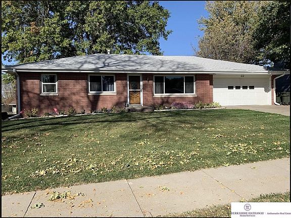 3rd image of 517 Jeffery Dr