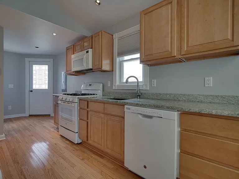 119 Atlantic Ave — Photo 38