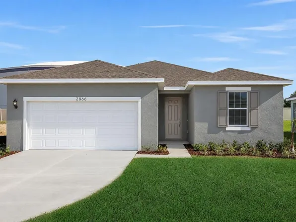 2866 Supermarine Rd, Tavares, FL 32778