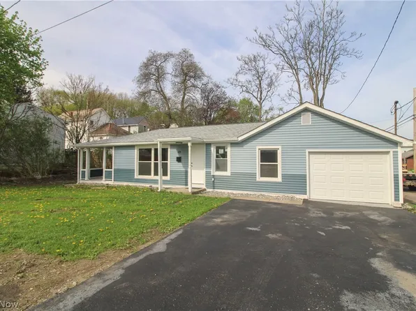 43 Washington St, East Palestine, OH 44413