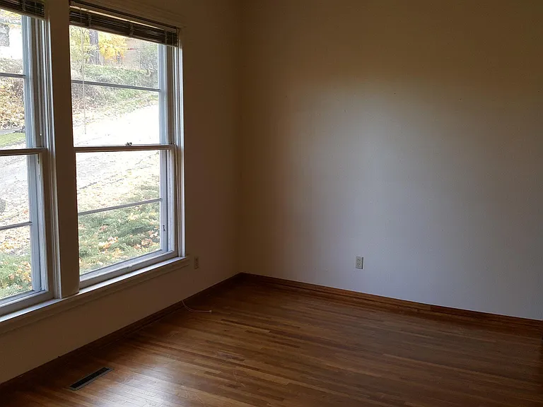 1224 E Celesta Ave #A — Photo 6