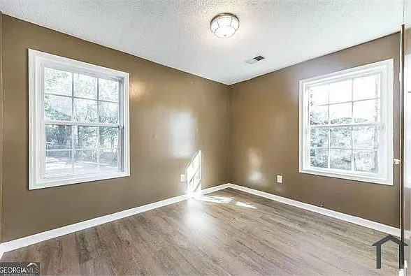 301 Diggs Blvd — Photo 14