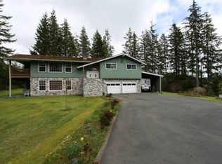 364 Ocean Beach Rd, Hoquiam, WA 98550