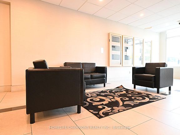 3rd image of 1470 Midland Ave #401