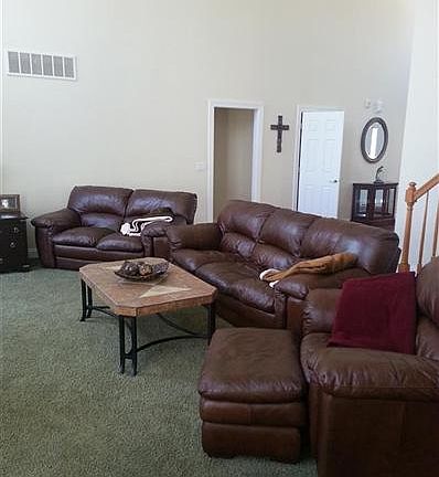 4th image of 2960 Woodland Park Dr
