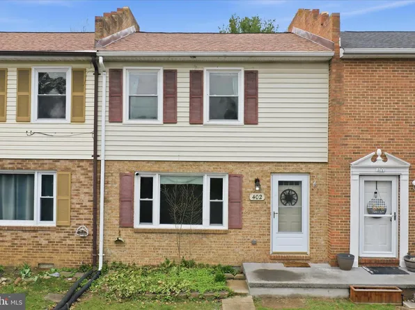 402 Carroll Dr, Stephens City, VA 22655
